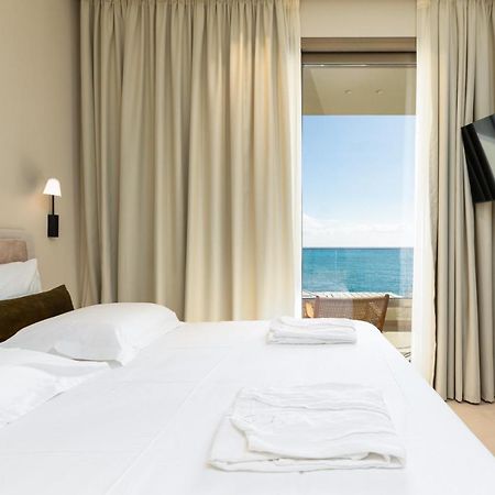 Kales Sea View Suites Ierápetra Buitenkant foto