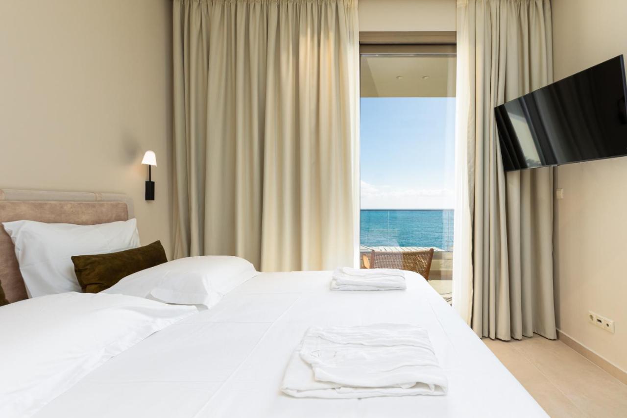 Kales Sea View Suites Ierápetra Buitenkant foto