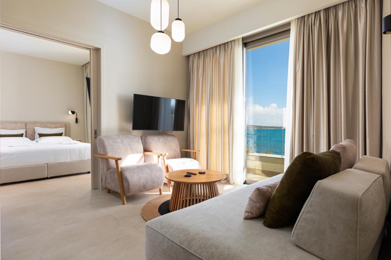 Kales Sea View Suites Ierápetra Buitenkant foto